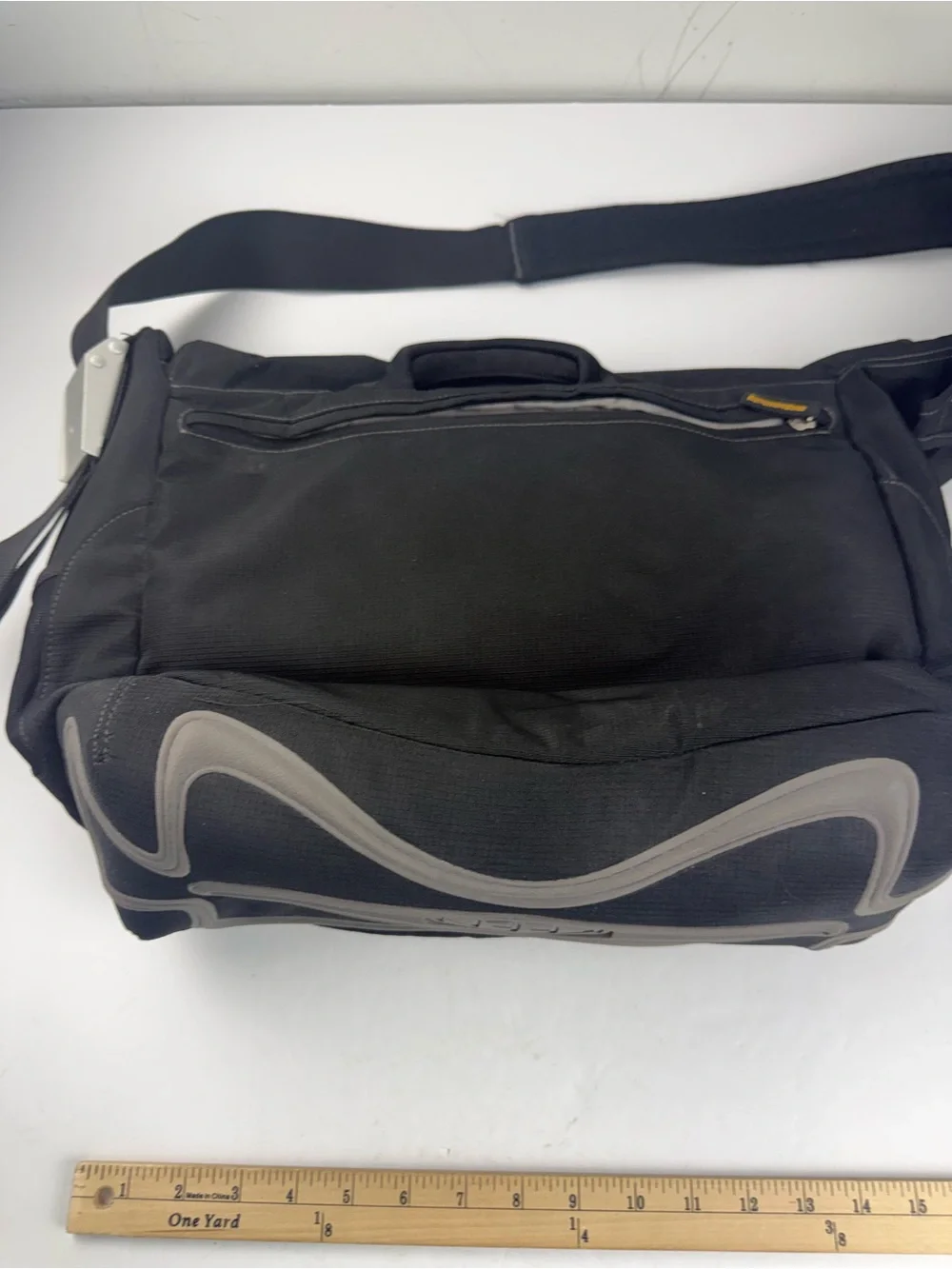 Keen Hybrid Transport Black and Yellow Large Messenger Bag